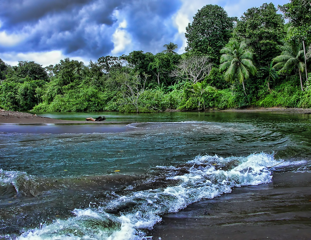 Costa Rica beach 